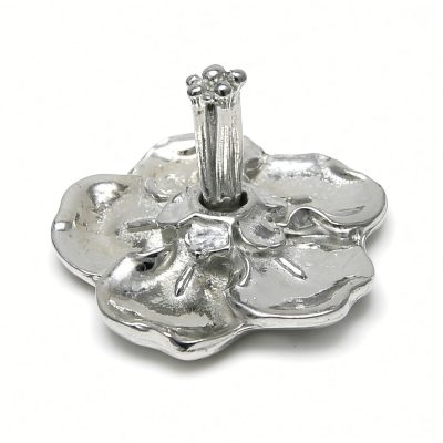 Forget me not ring holder in solid pewter, five rounded petals with a beaded center post, white background