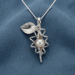 Single Pearl Pea Pod Necklace in Sterling Silver