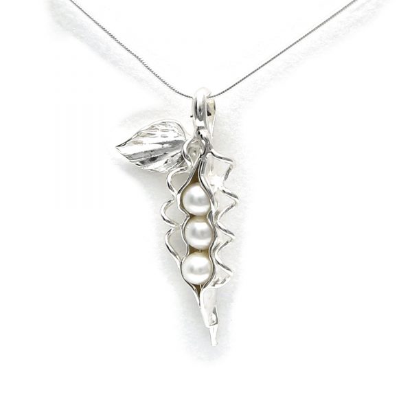 3 Pearl How Many Peas in Your Pod Necklace - White Pearl - Lucina K.