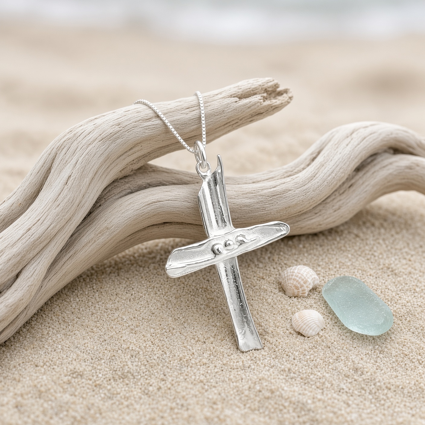 Trinity Cross necklace in Sterling Silver