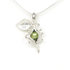 1 Pearl How Many Peas in Your Pod Necklace - Green Pearl