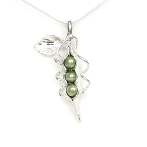 3 Pearl How Many Peas in Your Pod Necklace - Green Pearl - Lucina K.