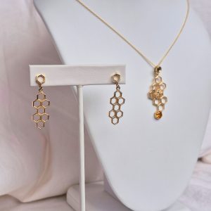 Long Honey Necklace with Citrine in 14K