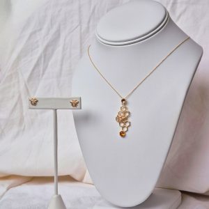 Long Honey Necklace with Citrine in 14K