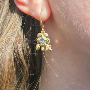 Flower Earring with Aquamarine in 14K
