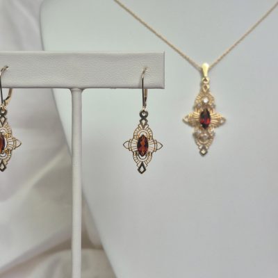 Marquise Deco Necklace and Earrings with Diamonds and Madera Citrine in 14K